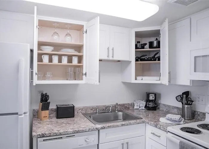 206 Fully Furnished 1br Suite-prime Location * Scottsdale